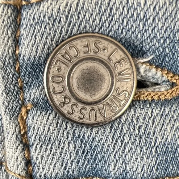 Levis Denim Boyfriend Jeans - Picture 5 of 5